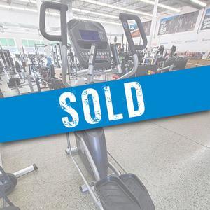 Spirit XE295 Elliptical Floor Model, Aurora