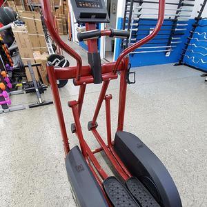 Best Fitness E2 Center Drive Elliptical Floor Model, Aurora